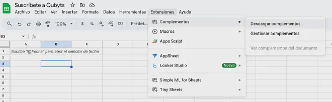Menú de Extensiones en Google Sheets para descargar complementos.